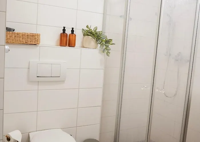 Cozy 15 Minutes From Bad Saarow Thermal Bath شقة